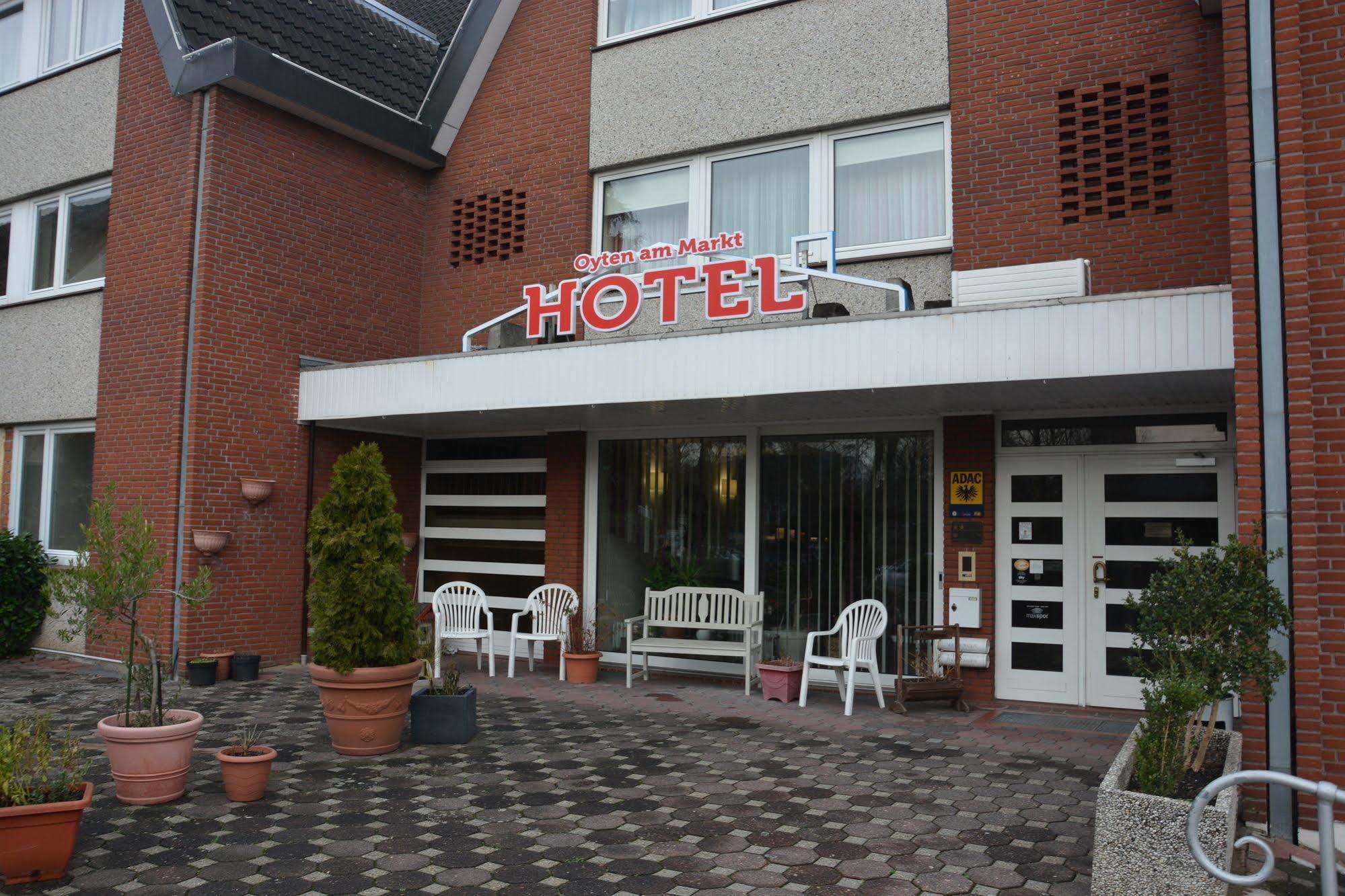 Hotel Oyten Am Markt Exterior photo